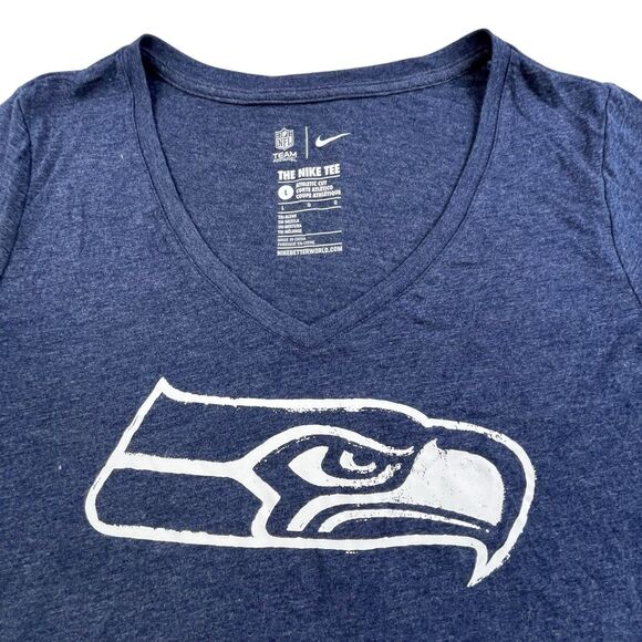 Nike Seattle Seahawks T-Shirt Womens Large Blue V Neck NFL Team Apparel NEW - Picture 2 of 11